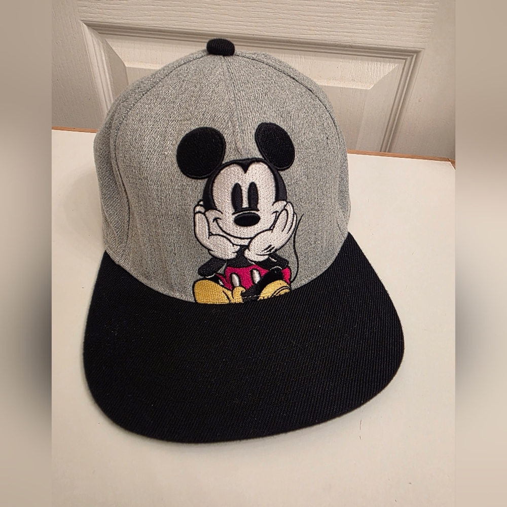 Disney Mickey Mouse Snapback Hat - Gray and Black